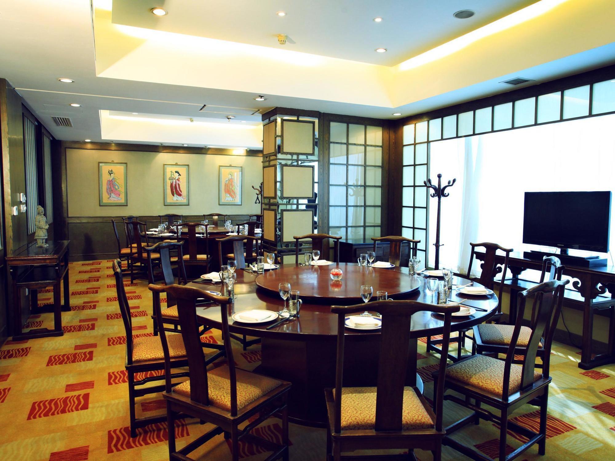 Grand Metropark Xi'An Hotel Сиан Екстериор снимка